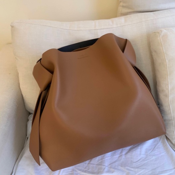 Brand new with tags Acne Studios Musubi Midi - Picture 5 of 6